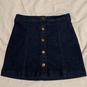 Girls denim mini skirt - worn once - in perfect condition